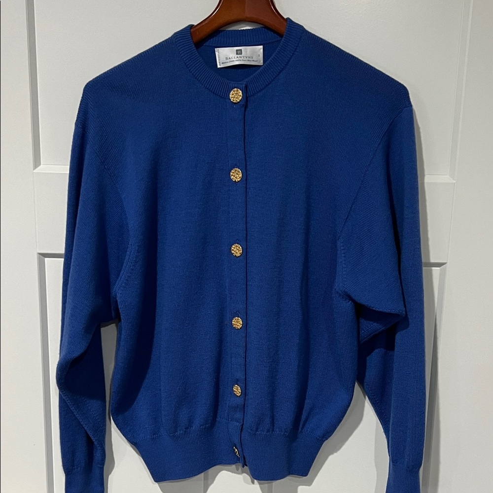 Vintage Ballantyne Women's Blue Cardigan with Gold Buttons Sz 42/L